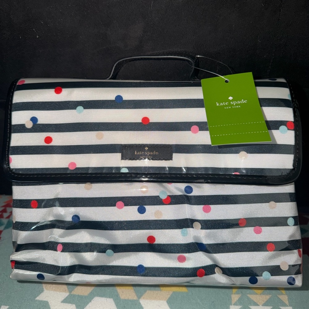 Kate Spade New York Brook Place Confetti Dot Multi Lita Cosmetics Travel Case